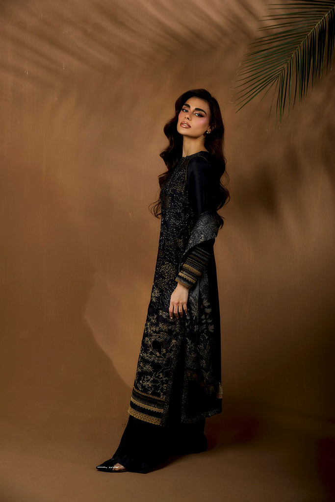 Sobia Nazir Design 1A Winter Shawl 2025 Unstitched, view 1