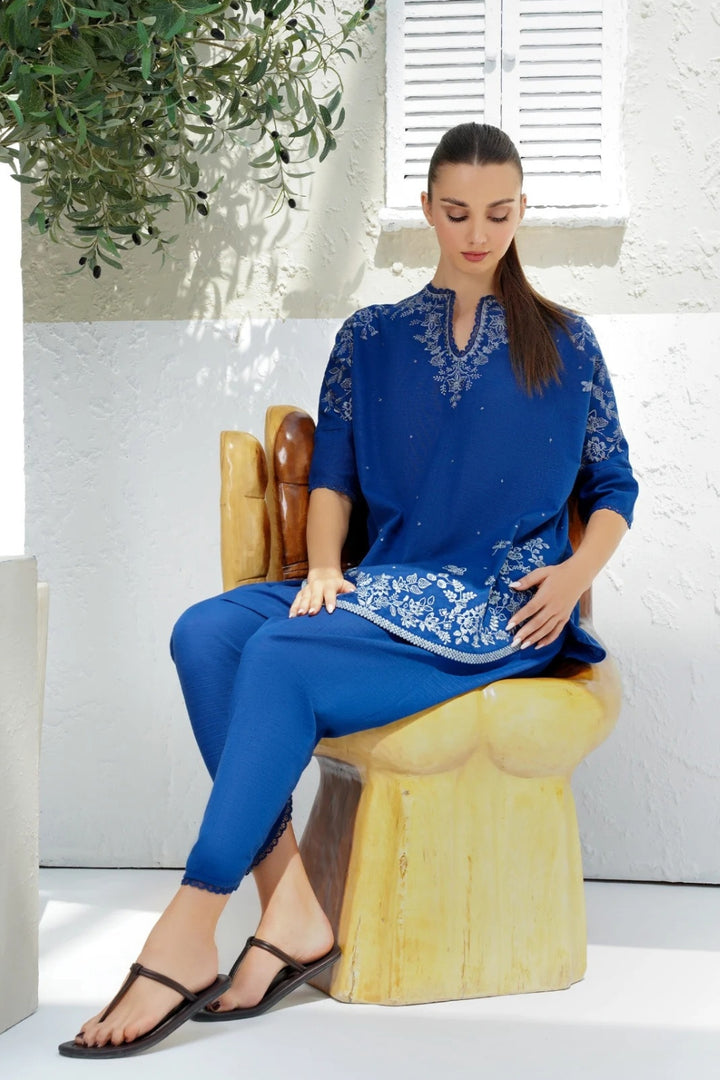 Design 12 - Winter Pret 25 Shirt & Trouser