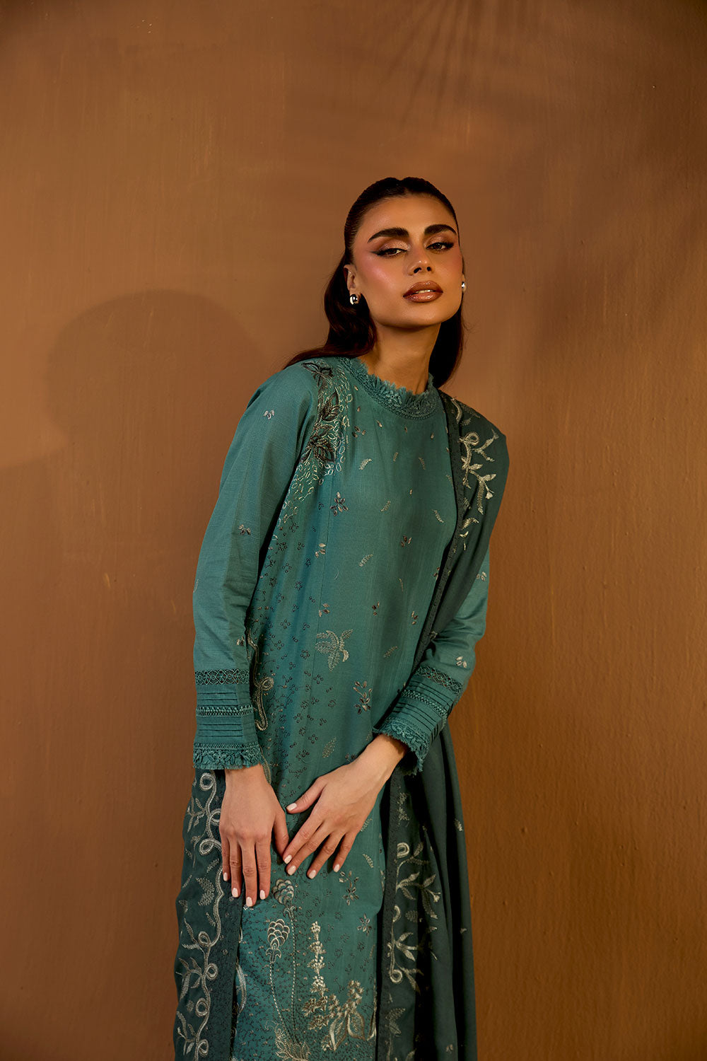 Design 5A Winter Shawl 2025 Unstitched