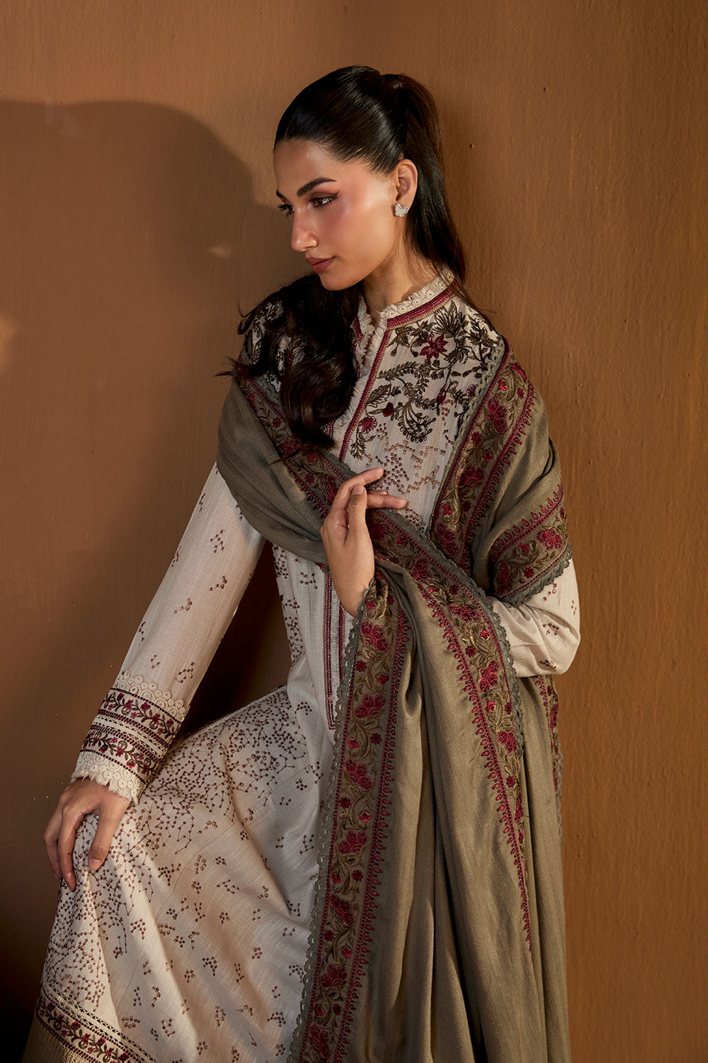 Design 6A Winter Shawl 2025 Unstitched