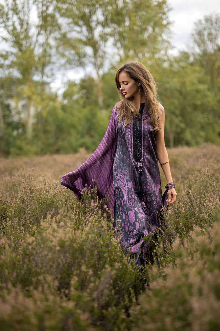 Design 08 Satin '25 Unstitched