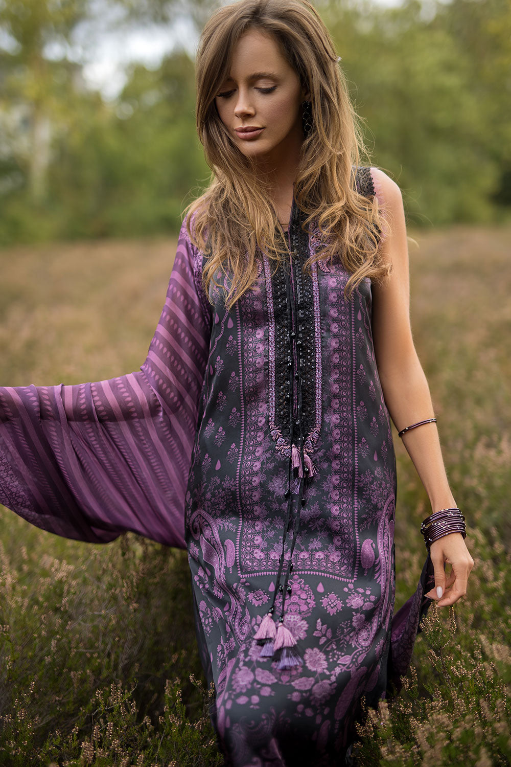 Design 08 Satin '25 Unstitched