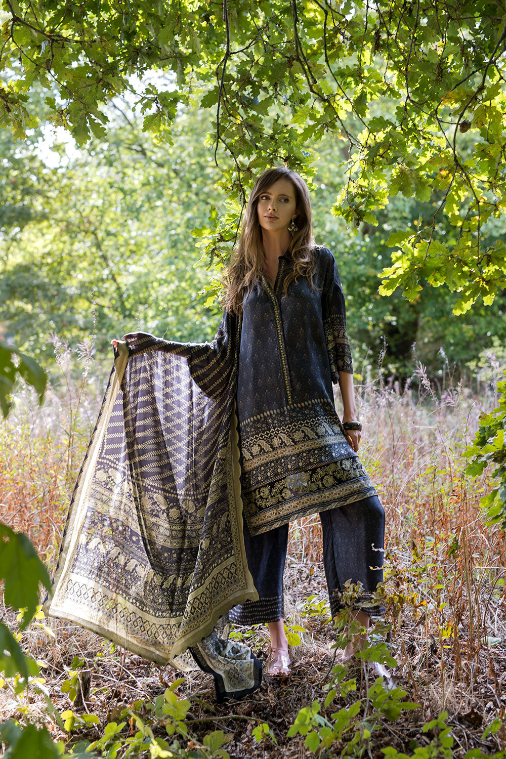 Design 05 Satin '25 Unstitched