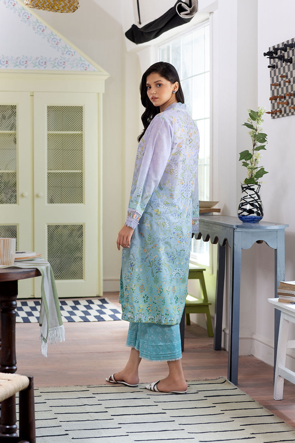 Design 2A SN Basics 2024 UNSTITCHED
