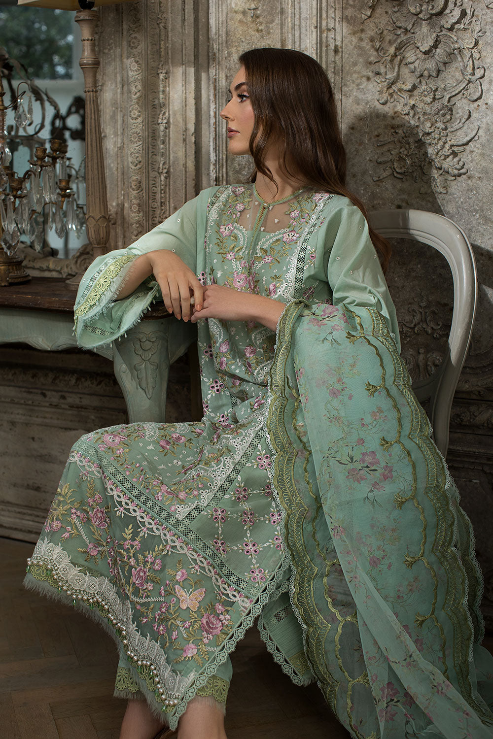 Design 1A Luxury Lawn 2024 Unstitched
