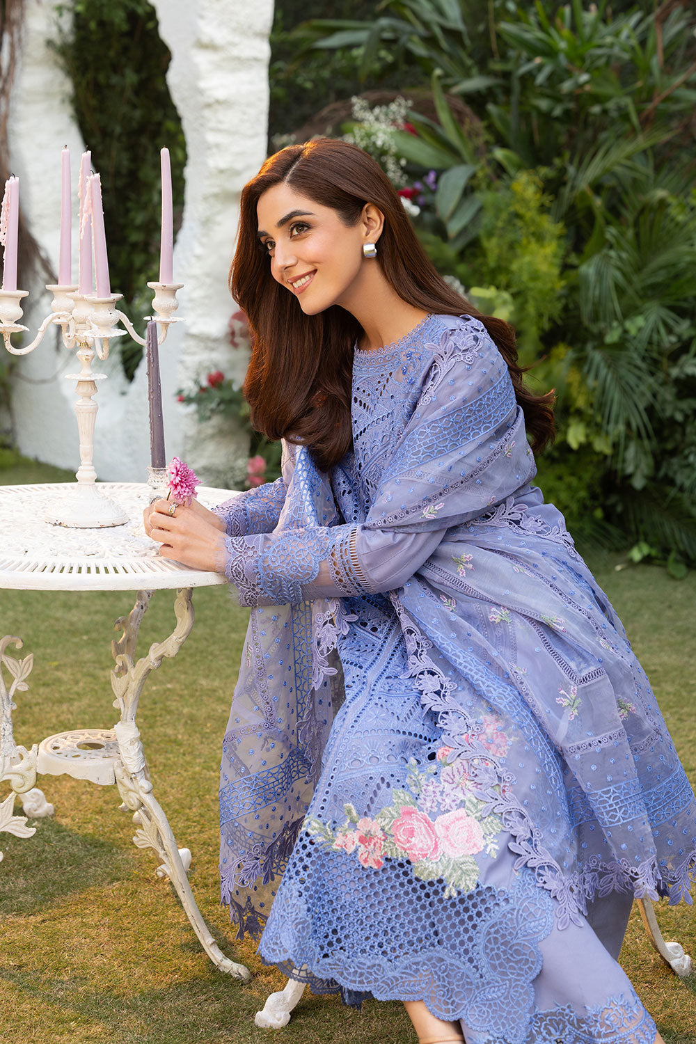 Design 10B Luxury Lawn 2025 Unstitched