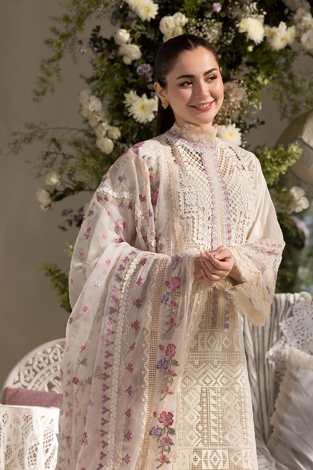 Design 11B Luxury Lawn 2025 Unstitched