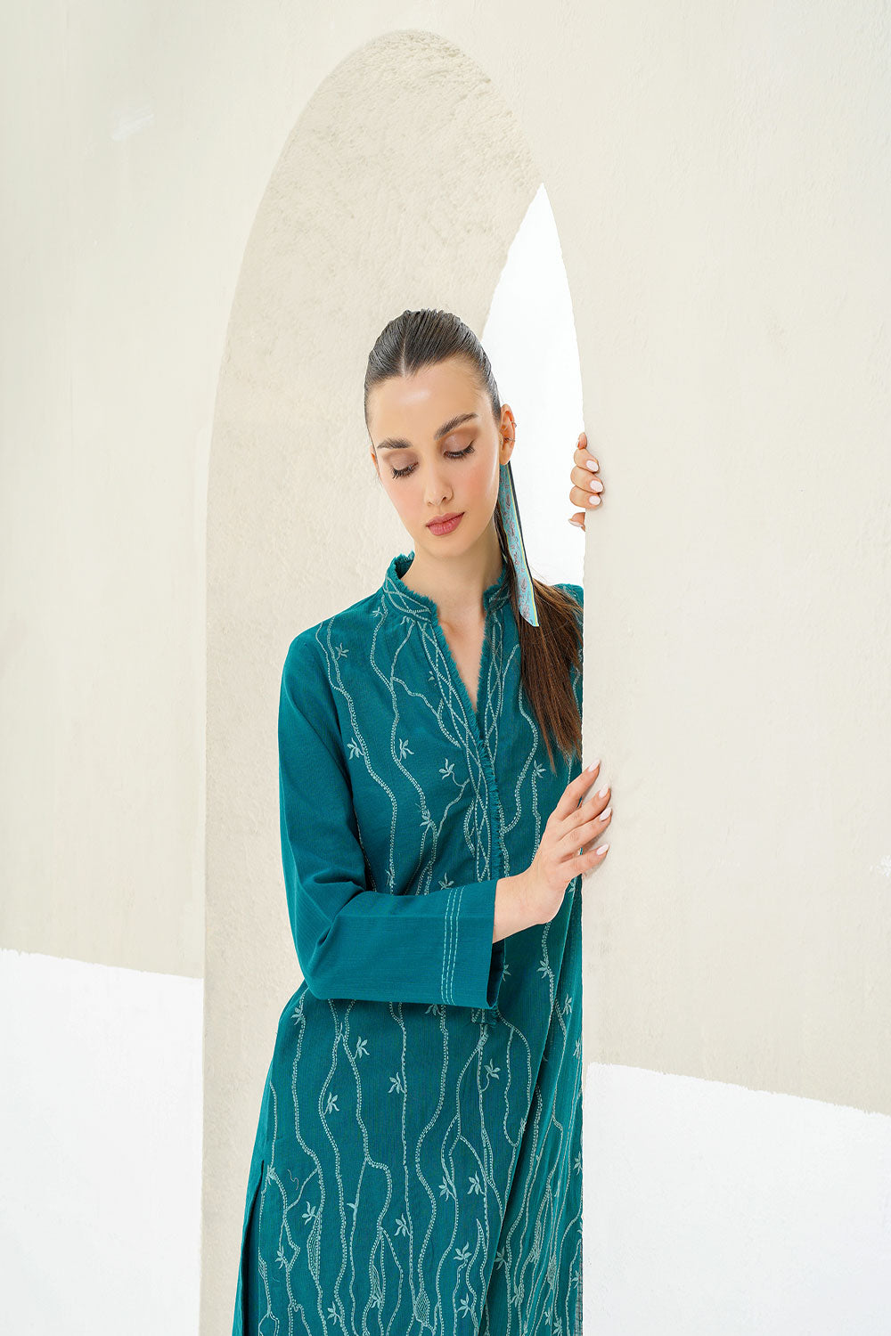 Design 3 - Winter Pret 25 Shirt & Trouser