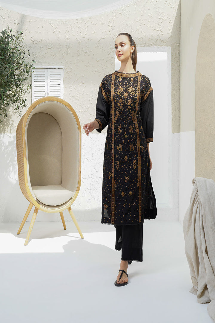 Design 11 - Winter Pret 25 Shirt & Trouser