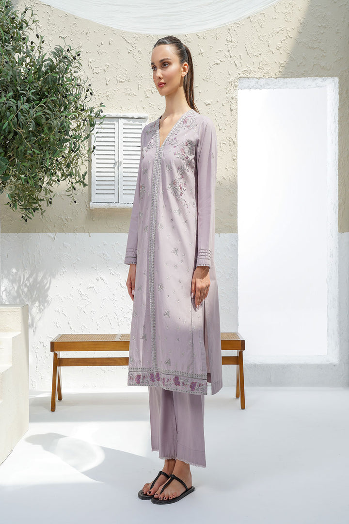 Design 8 - Winter Pret 25 Shirt & Trouser