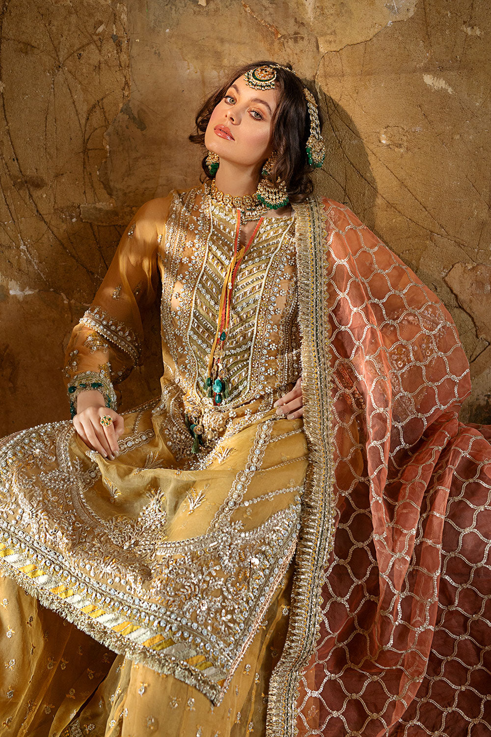 Design 05 Nayab Festive Collection '22 Unstitched