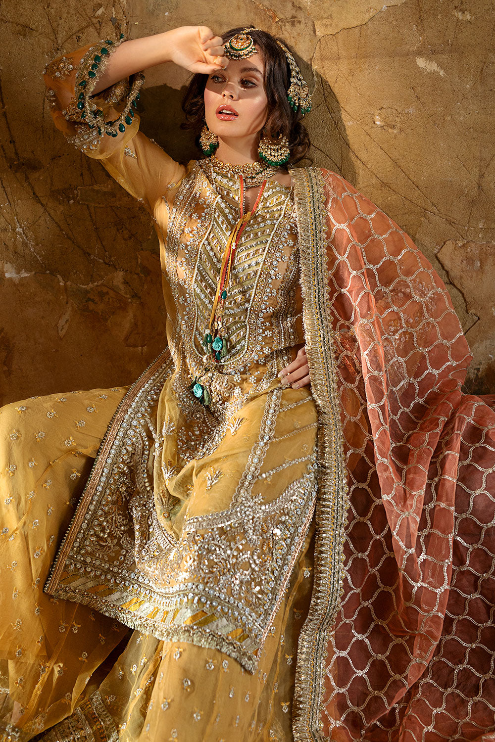 Design 05 Nayab Festive Collection '22 Unstitched